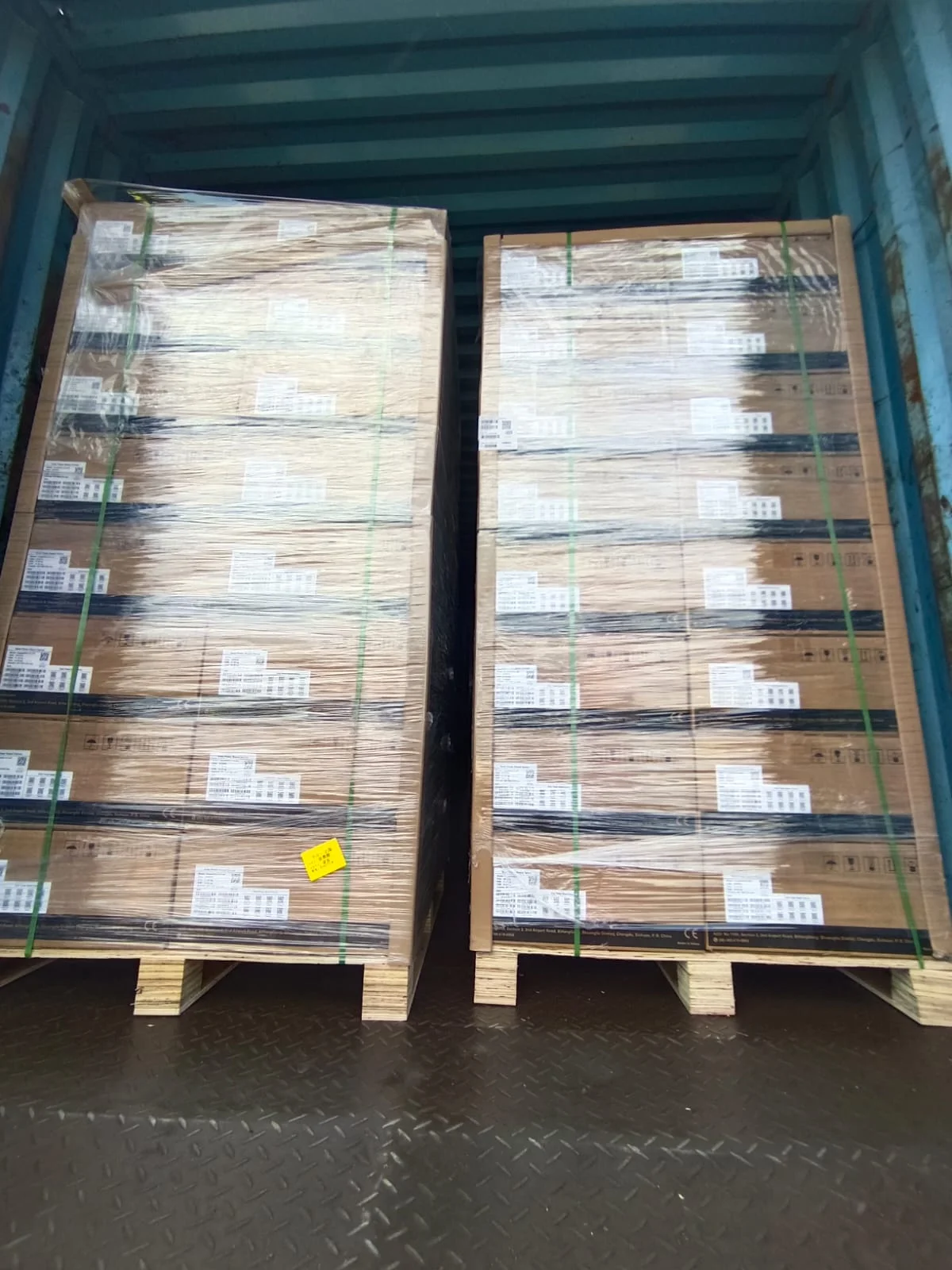 IBC Tanks & Palletized Cartons 2 - Prime Safe Logistics